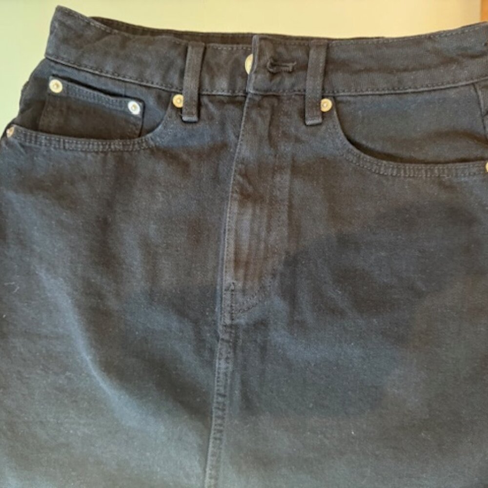 Pre-loved Zara Black Denim Raw Hem Mini Skirt - Size 24 - Picture 6 of 6